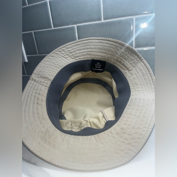 Under Armour Accessories Beige Under Armour Bucket Hat That Fits